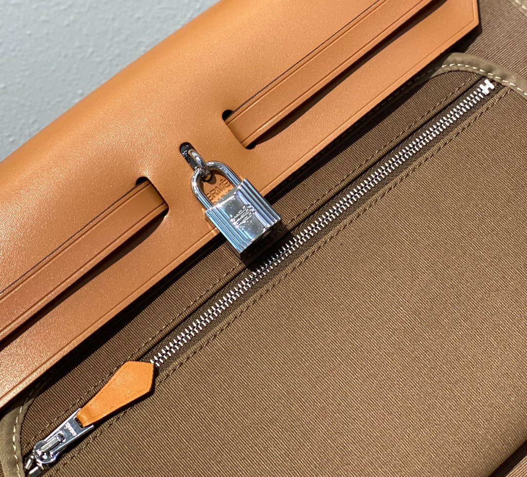 Herbag 31 Toile Lona Marrón Piel de Vaca Dorada