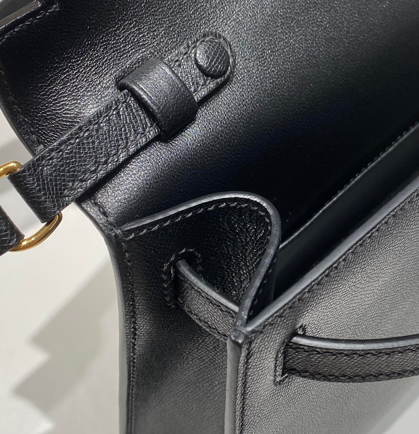 HM Kelly Elan 27cm Cuero Negro Ghw