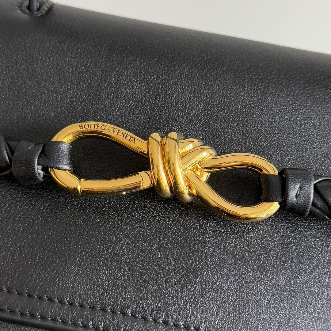 Sac BV Ciao Ciao Medium 34 cm en cuir noir 242931