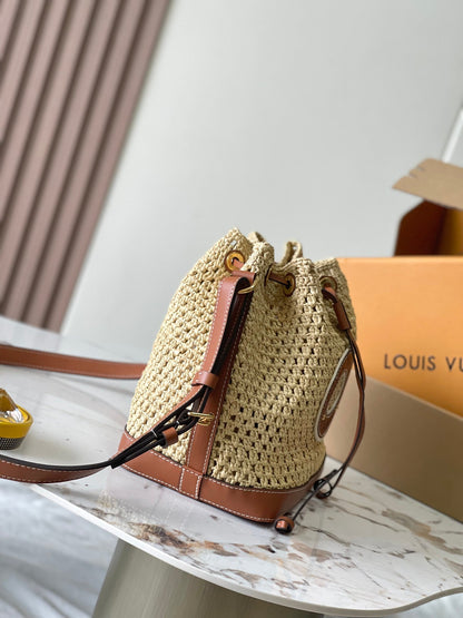 SAC À MAIN NO¨¦ 24 EN RAPHIA CROCHETÉ BEIGE ET BORDURE EN CUIR DE VEAU MARRON