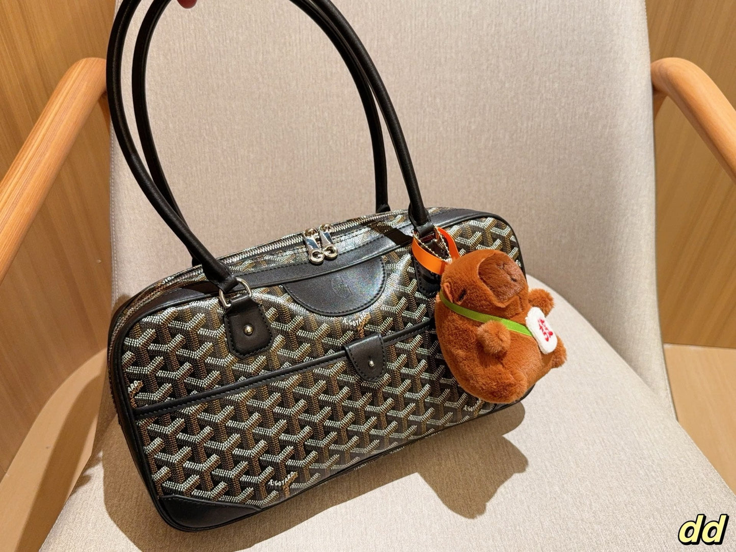 SAC SAINT MARTIN 34 EN TOILE GOYARDINE NOIRE ET CUIR DE VEAU
