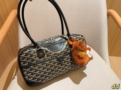 SAC SAINT MARTIN 34 EN TOILE GOYARDINE NOIRE ET CUIR DE VEAU