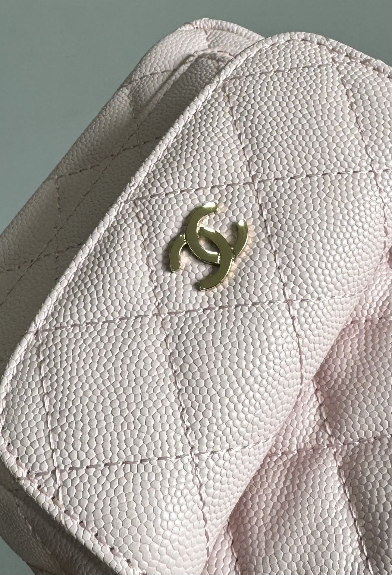 MOCHILA CC MINI 18 ROSA CAVIAR HARDWARE DORADO CLARO