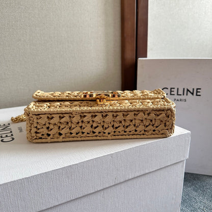 TRIOMPHE 20 EN RAFIA BEIGE CON HERRAJES DORADOS