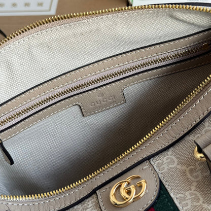 BOLSO PEQUEÑO OPHIDIA CON ASA SUPERIOR 26 EN LONA BLANCA BEIGE Y ADORNOS DE PIEL DE BECERRO COLOR AVENA CON HERRAJES DORADOS