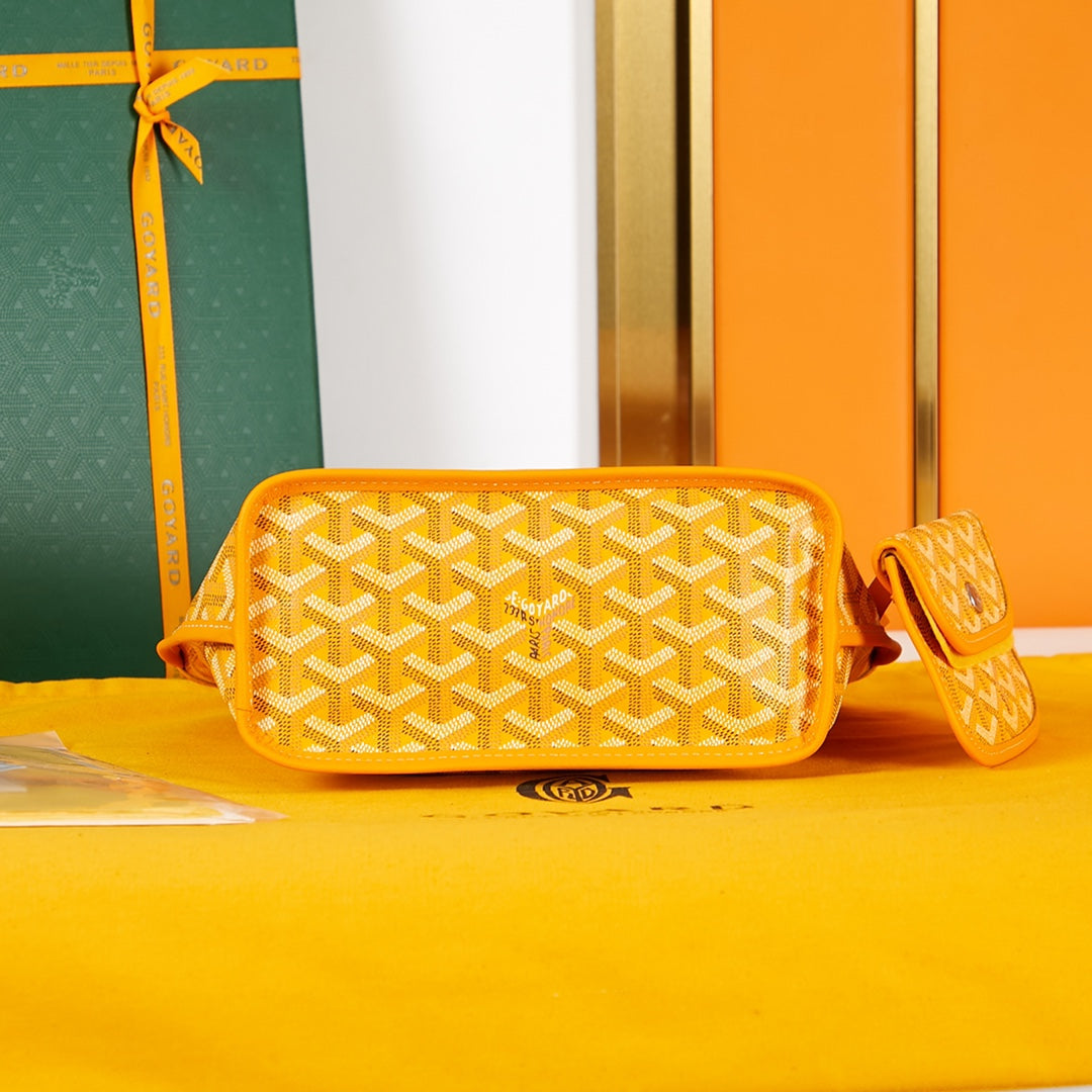 SAC ANJOU MINI 20 EN TOILE GOYARDINE JAUNE ET CUIR DE VEAU
