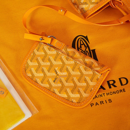 SAC ANJOU MINI 20 EN TOILE GOYARDINE JAUNE ET CUIR DE VEAU