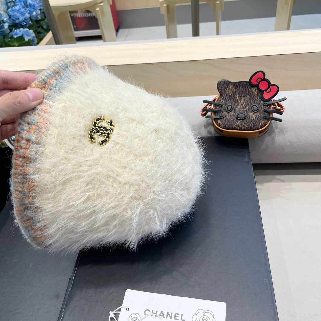 CHAPEAU BOB EN FOURRURE D'AGNEAU BISQUE BEIGE 419467