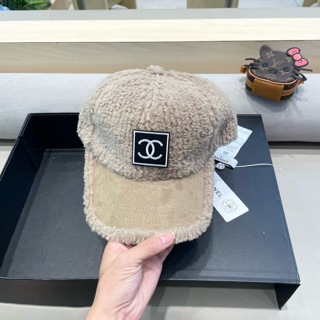 GORRA DE BÉISBOL EN PIEL DE PIEDRA BEIGE CAMEL 422432 