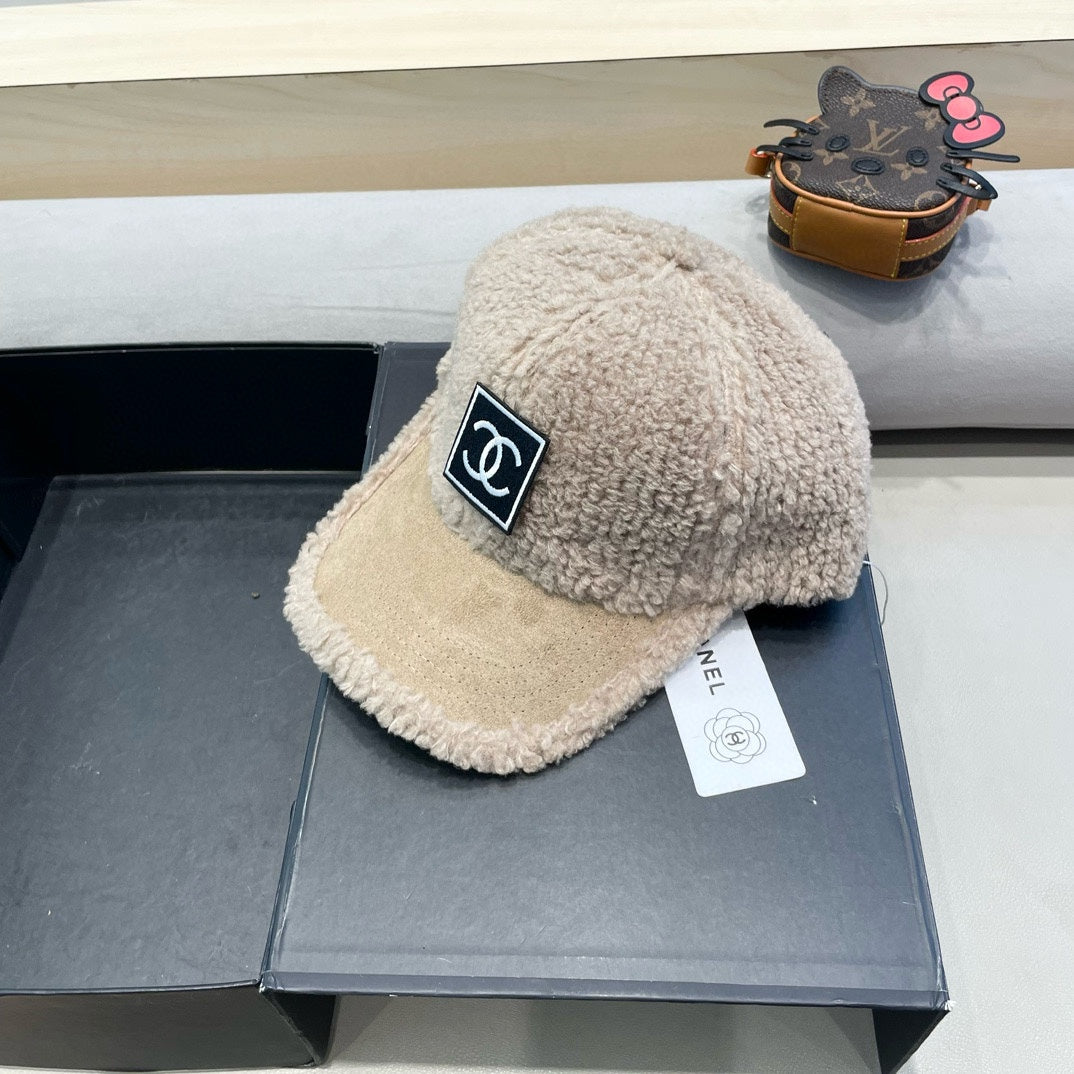 GORRA DE BÉISBOL EN PIEL DE PIEDRA BEIGE CAMEL 422432 
