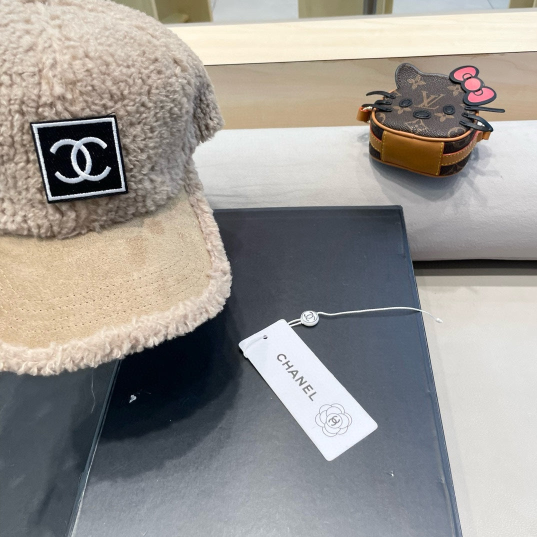 GORRA DE BÉISBOL EN PIEL DE PIEDRA BEIGE CAMEL 422432 