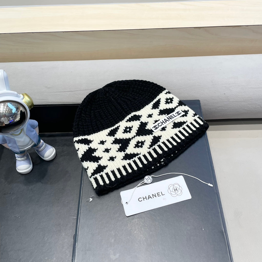 GORRO DE LANA NEGRA MIXTA BLANCA 431698 