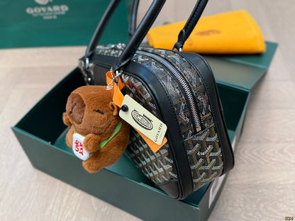SAC SAINT MARTIN 34 EN TOILE GOYARDINE NOIRE ET CUIR DE VEAU