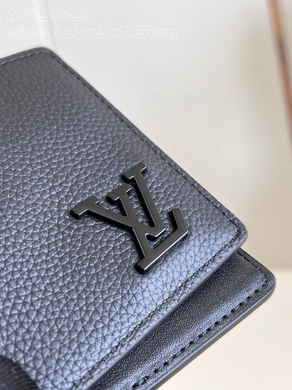 CARTERA MÚLTIPLE AEROGRAMA 10CM PIEL DE BECERRO NEGRA
