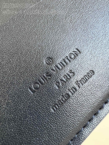 MULTIPLE WALLET AEROGRAM 10CM BLUE CALFSKIN