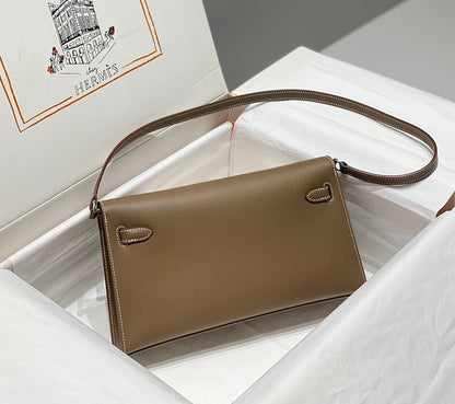 HM Kelly Elan 27cm Bolso de mano de cuero marrón