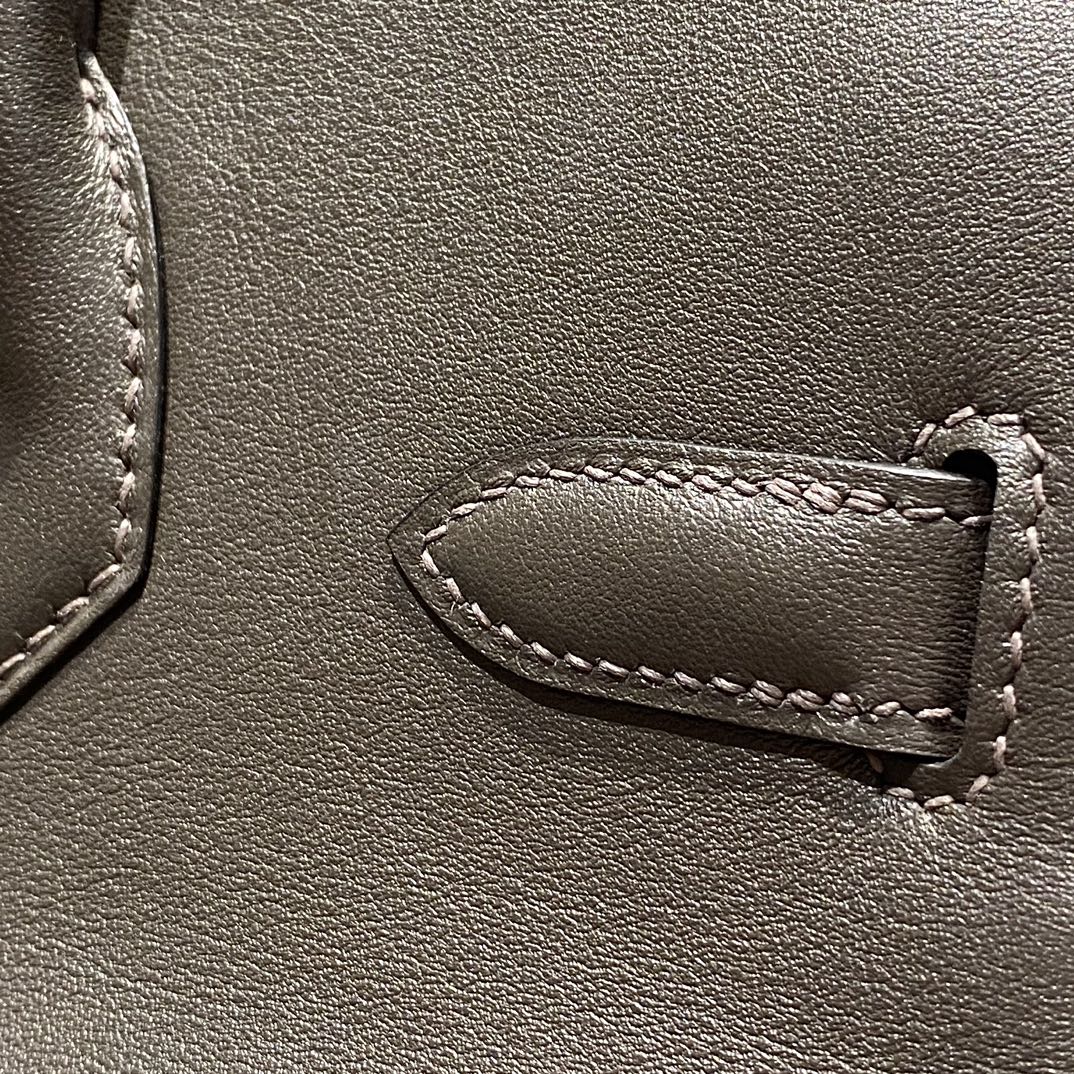 Sac à bandoulière HM Birkin 29 en cuir noir chocolat 222332