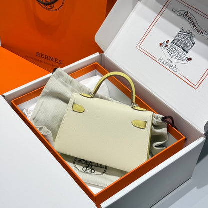 Batidora HM Mini Kelly 19 blanca Epsom 243206