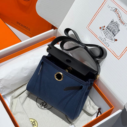 Bolso HM Mini Herbag Gold Buckle 20 en lona azul marino y piel de vacuno Hunter 243255