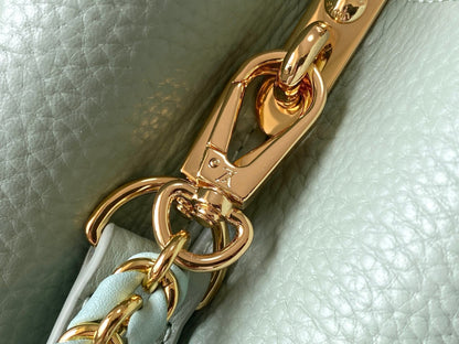 Capucines mm 31,5 verde beige piel de becerro herrajes dorados