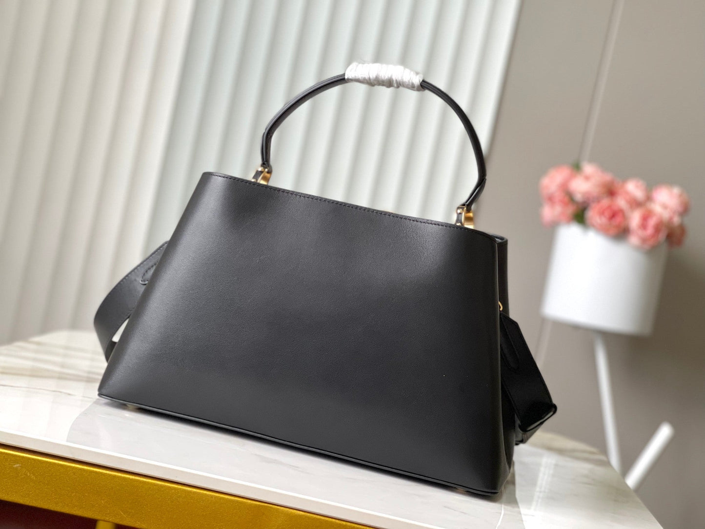 CAPUCINES GM 38CM PIEL TAUILLON NEGRO