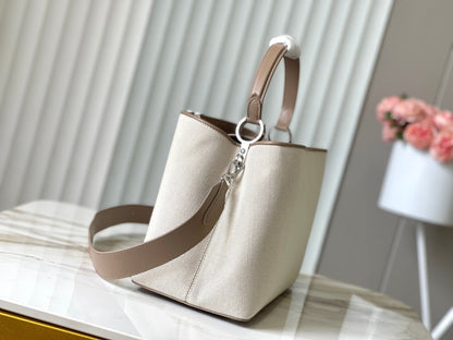 CAPUCINES GM 38CM LONA BEIGE PIEL DE BECERRO MARRÓN
