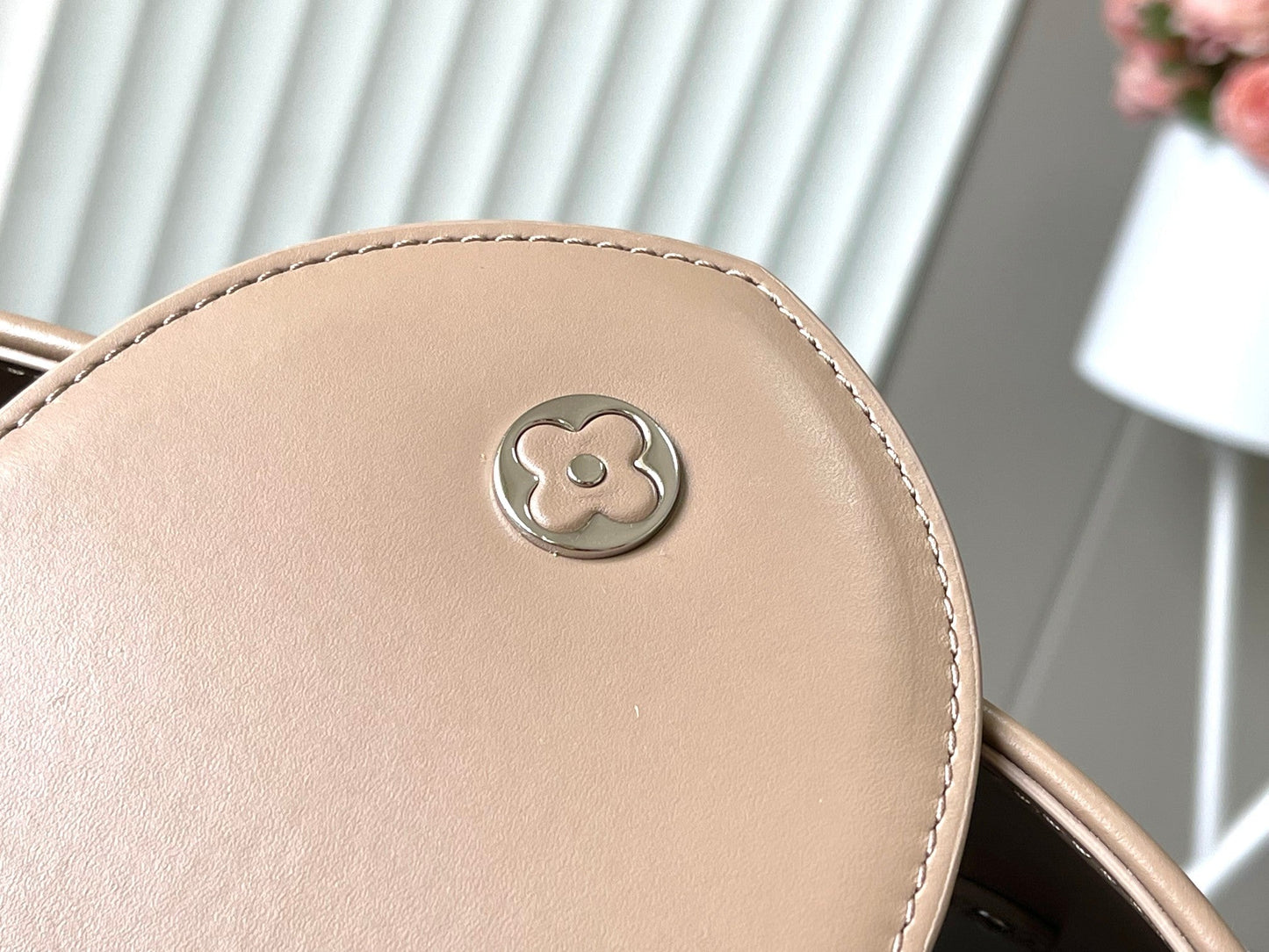 CAPUCINES GM 38CM LONA BEIGE PIEL DE BECERRO MARRÓN