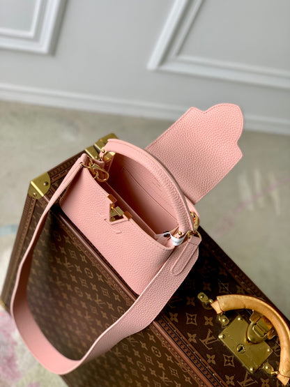 Capucines Mini 21, piel de becerro rosa, herrajes dorados