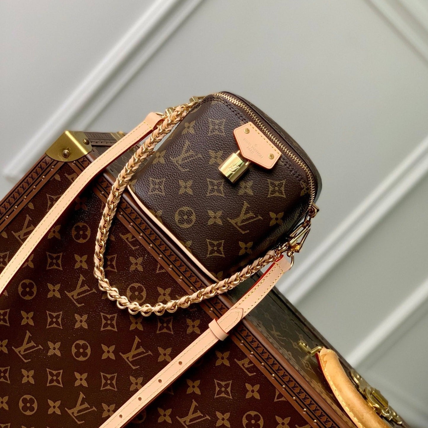 juste au cas où 13 cm toile monogramme noire cuir de veau beige