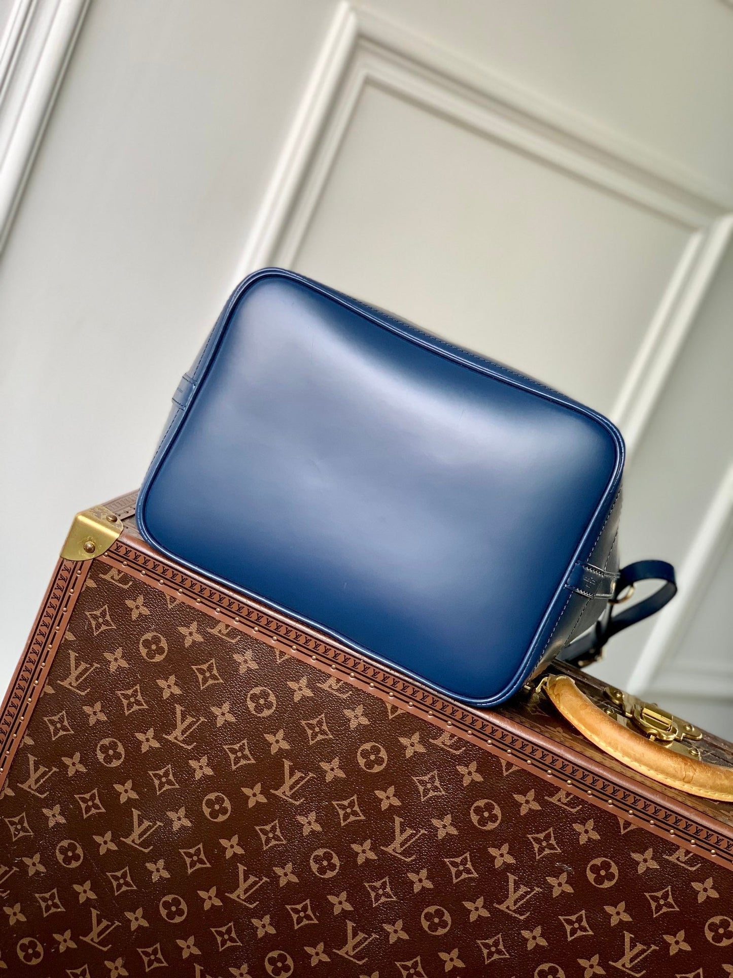 NO¨¦ MM 33 IN SAPPHIRE EPI LEATHER