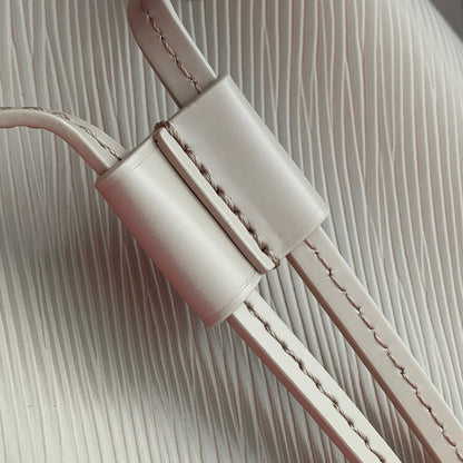 NO¨¦ BB 20 IN QUARTZ WHITE EPI LEATHER