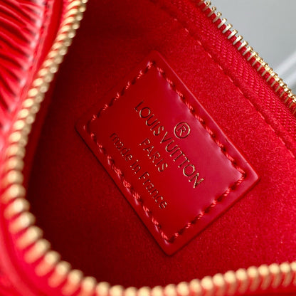 NO¨¦ BB 20 IN RED EPI LEATHER