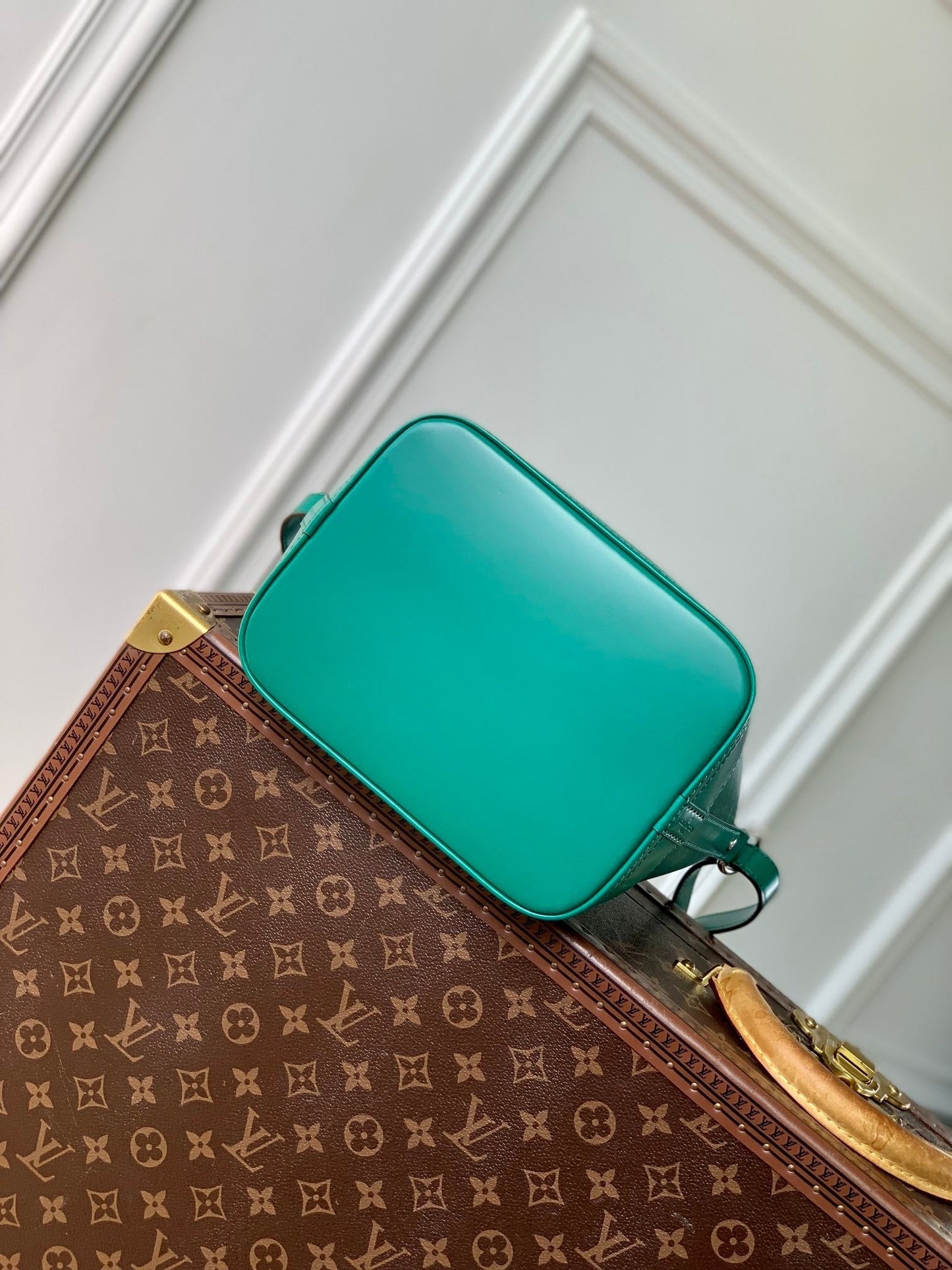 NO¨¦ BB 20 IN GREEN EPI LEATHER