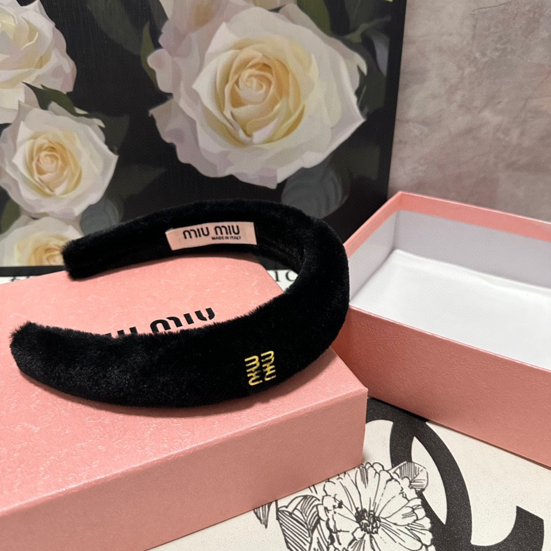 DIADEMA DE TELA FELPA NEGRA 423599