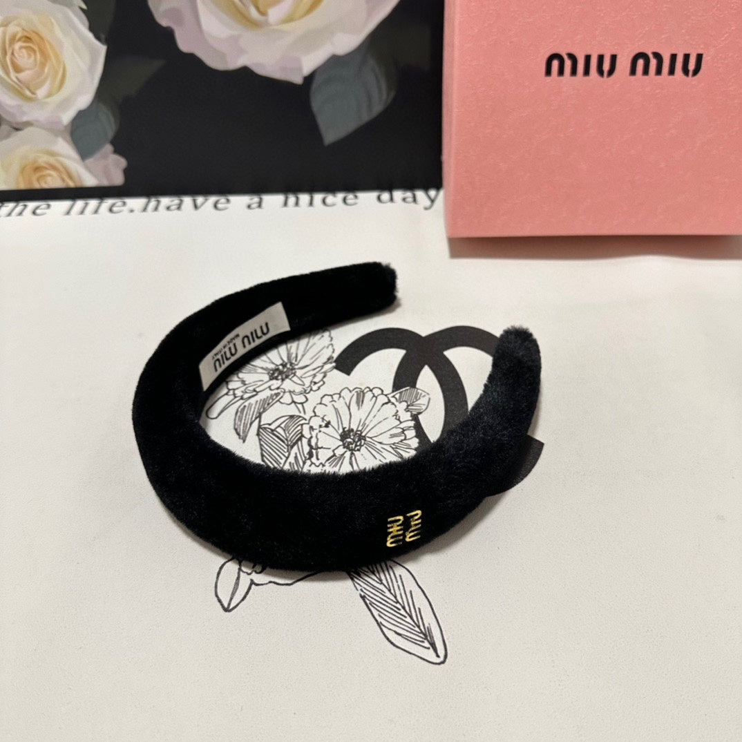 DIADEMA DE TELA FELPA NEGRA 423599
