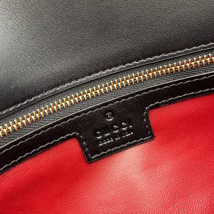 BOLSO PEQUEÑO MULTIBOLSILLOS MARMONT 25 EN PIEL DE BECERRO NEGRA CON HERRAJES DORADOS