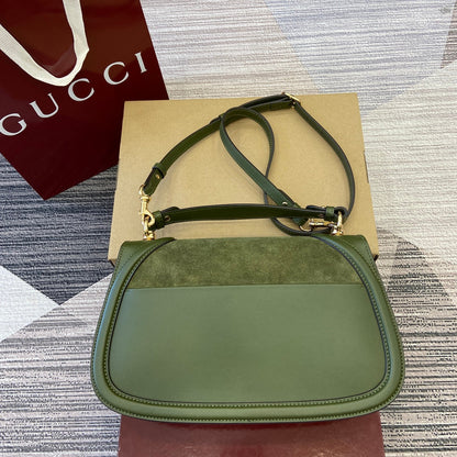 BOLSO DE HOMBRO MEDIANO BLONDIE 32 EN PIEL DE BECERRO VERDE ENEBRO Y ANTE CON HERRAJES DORADOS