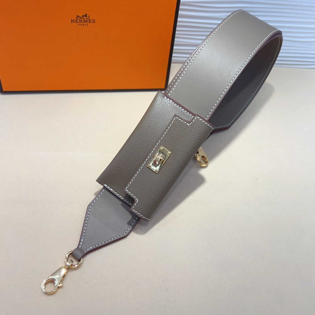 Correa de hombro Kelly Pocket de 50 mm con herrajes dorados y diseño gris Epsom 