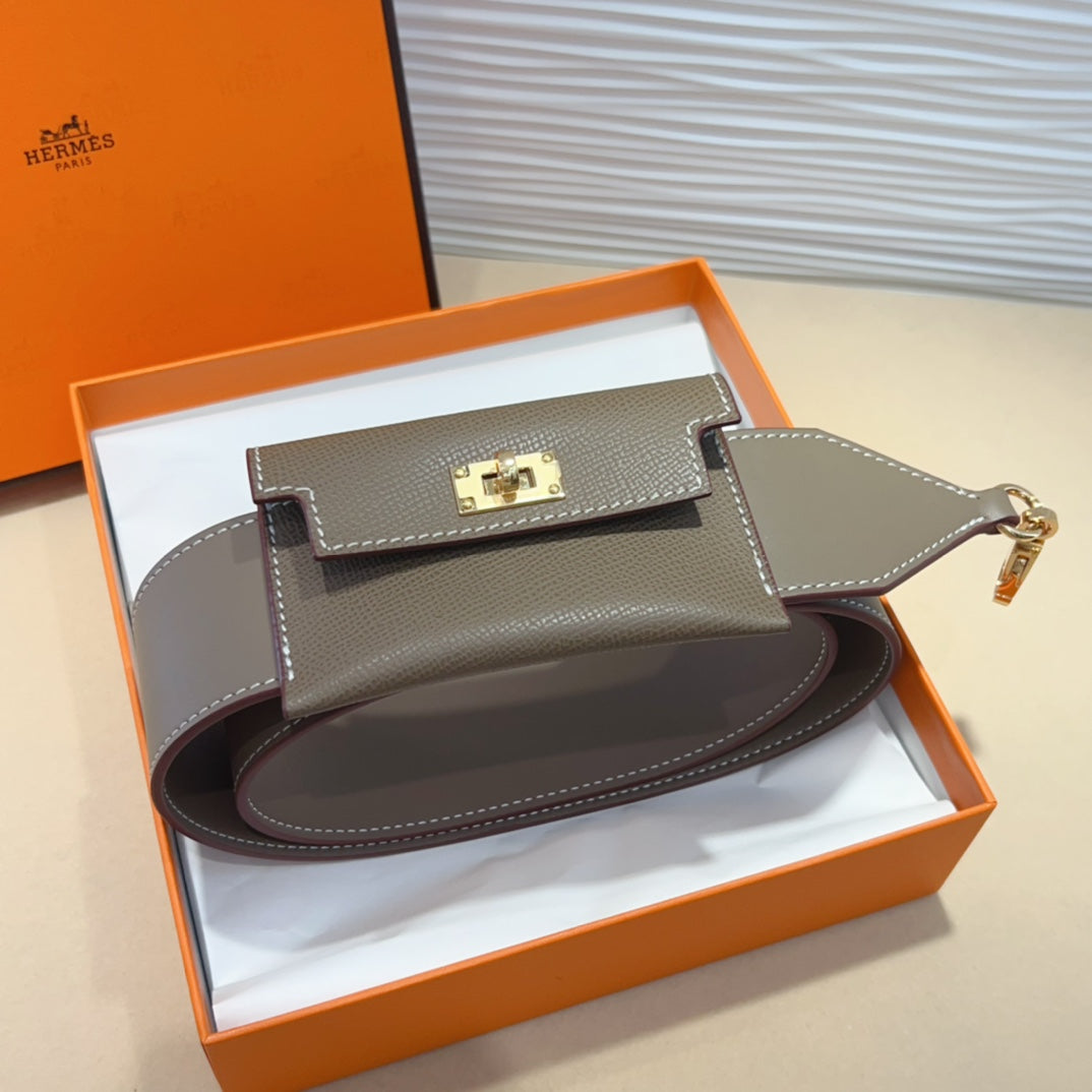 Correa de hombro Kelly Pocket de 50 mm con herrajes dorados y diseño gris Epsom 