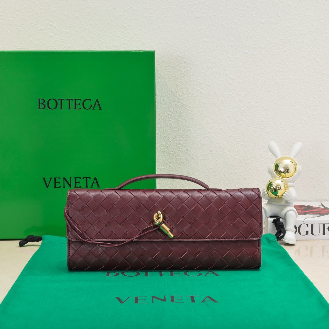 BV Bolso de mano largo Andiamo con asa 31 cm Piel de becerro burdeos Ghw 