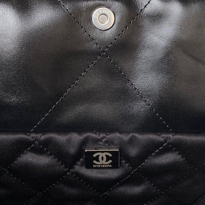 Bolso Hobo 22 CC 24C 45cm Piel de cordero negra