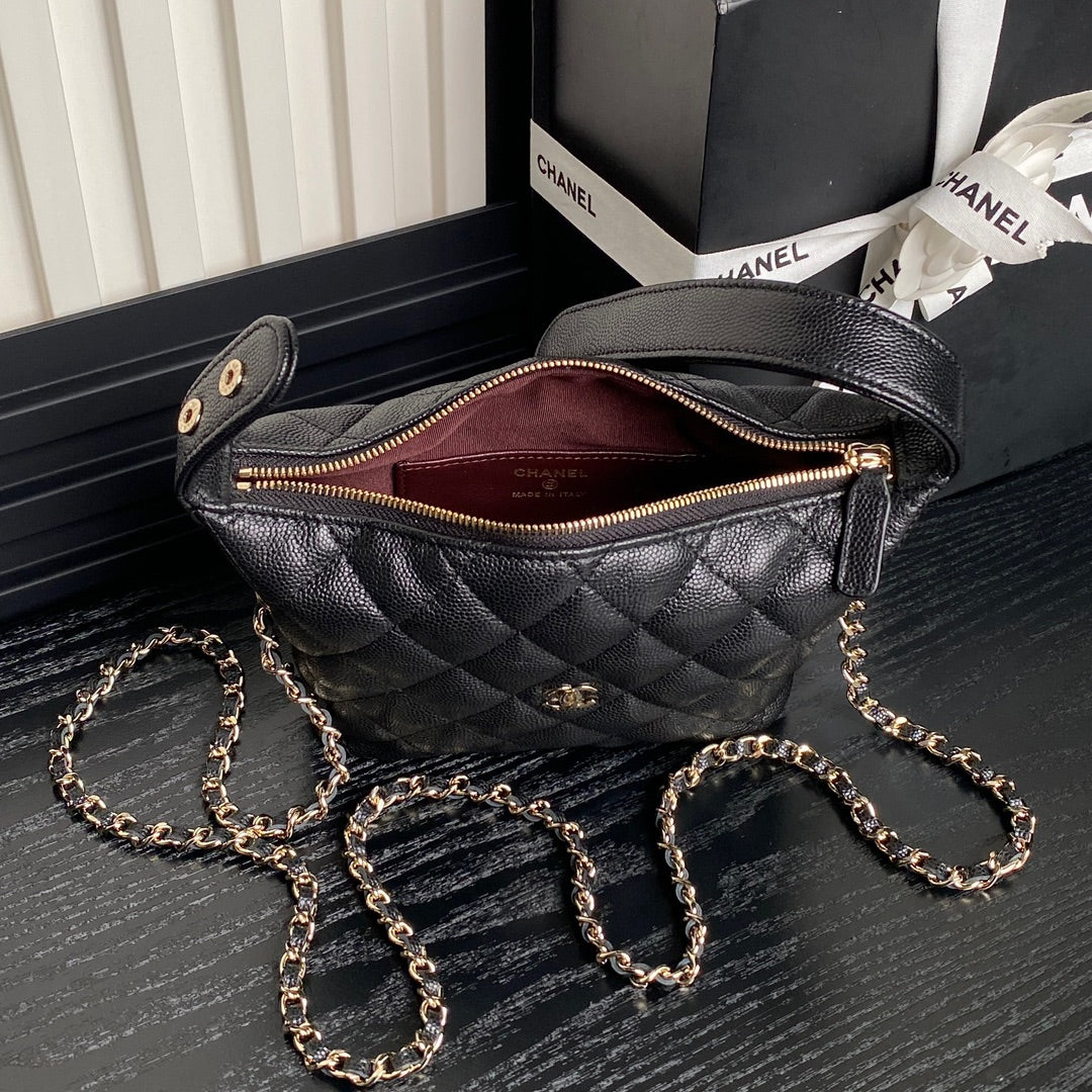 Bolso Hobo CC 25C de 21,5 cm con asa superior en piel de becerro granulada negra
