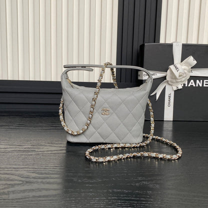 Bolso Hobo CC 25C de 21,5 cm con asa superior en piel de becerro granulada gris