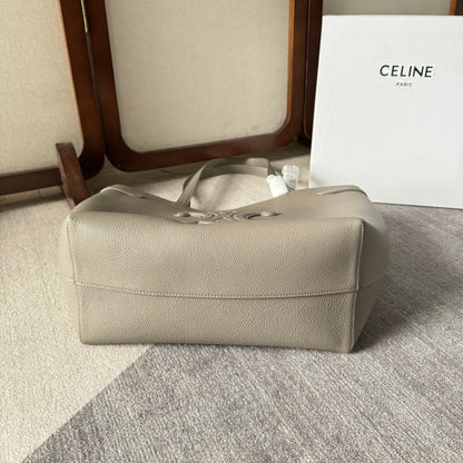 CABAS MEDIANO ANA?S CUIR TRIOMPHE 54 EN PIEL DE BECERRO GRANULADA NOMAD