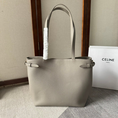 CABAS MEDIANO ANA?S CUIR TRIOMPHE 54 EN PIEL DE BECERRO GRANULADA NOMAD