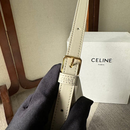 SMALL HELO?SE BAG CUIR 22 IN WHITE CALFSKIN EMBOSSED LOGO