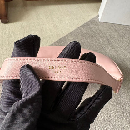 BOLSO MEDIANO AVA TRIOMPHE 23 EN PIEL DE BECERRO LISA ROSA CLARO CON HERRAJES DORADOS