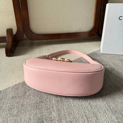 BOLSO MEDIANO AVA TRIOMPHE 23 EN PIEL DE BECERRO LISA ROSA CLARO CON HERRAJES DORADOS