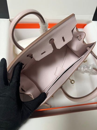 HM BIRKIN SELLIER PIEL EPSOM ROSA CLARO CON HERRAJES DORADOS