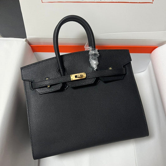 HM BIRKIN SELLIER PIEL EPSOM NEGRA CON HERRAJES DORADOS